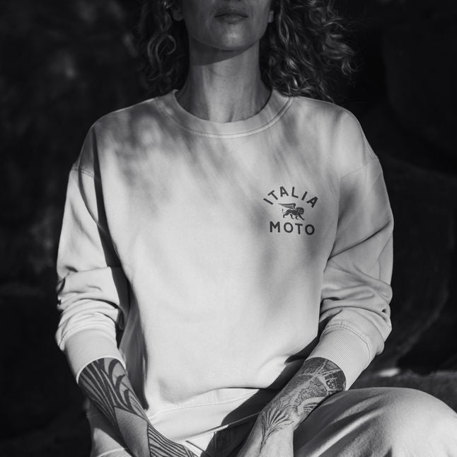 Moto Womens Relax Crew